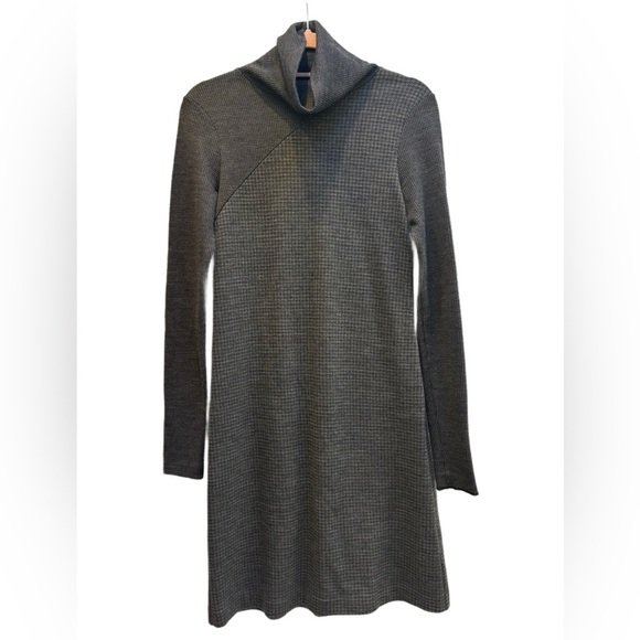 Theory Tajello Delfina Houndstooth Turtleneck Sweater Dress, Wool blend size S - Picture 2 of 5